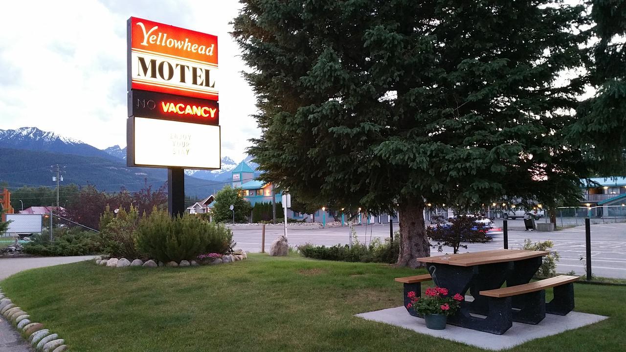Yellowhead Motel Valemount Ngoại thất bức ảnh