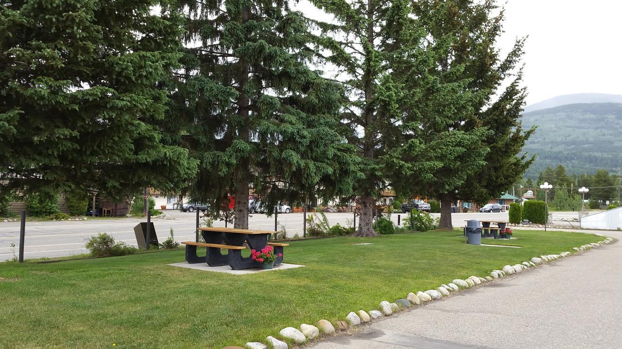 Yellowhead Motel Valemount Ngoại thất bức ảnh